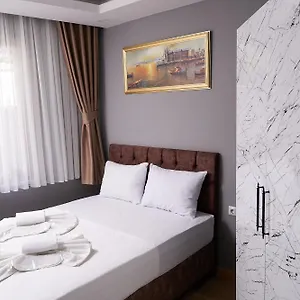 Pequena Casa Estambul